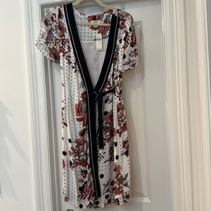 ✨NWT✨ Anthropologie Maeve Aubrey Wrap Dress Floral Polka Dot - Size 6